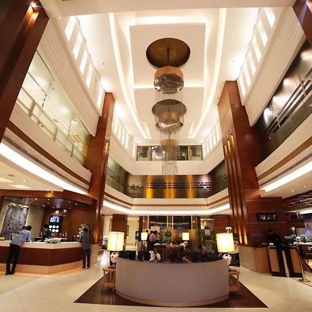 Park Lane Hotel Лахор Екстериор снимка