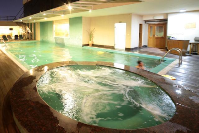 Park Lane Hotel Лахор Екстериор снимка