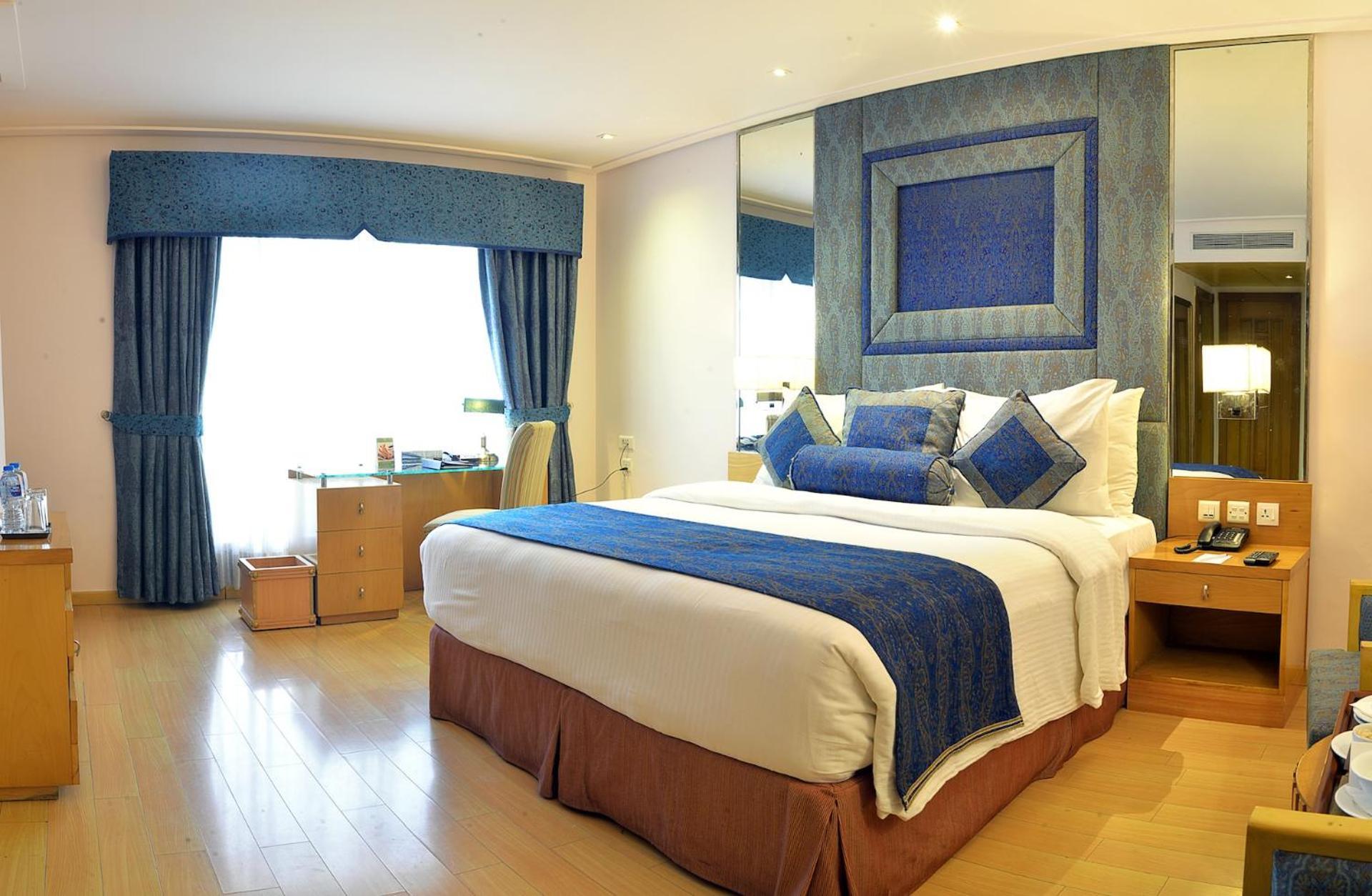 Park Lane Hotel Лахор Екстериор снимка